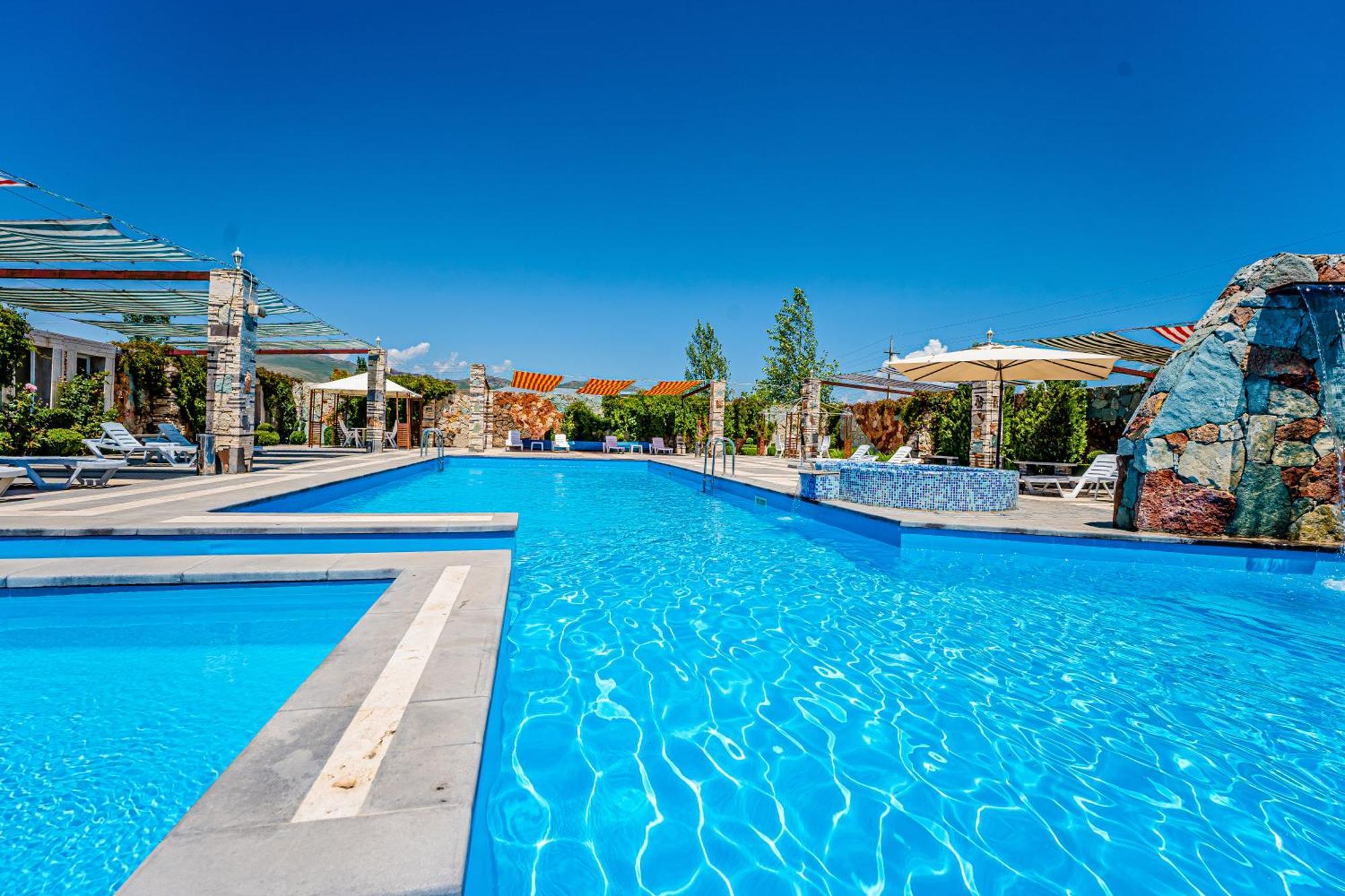 Maria Resort 세반 외부 사진