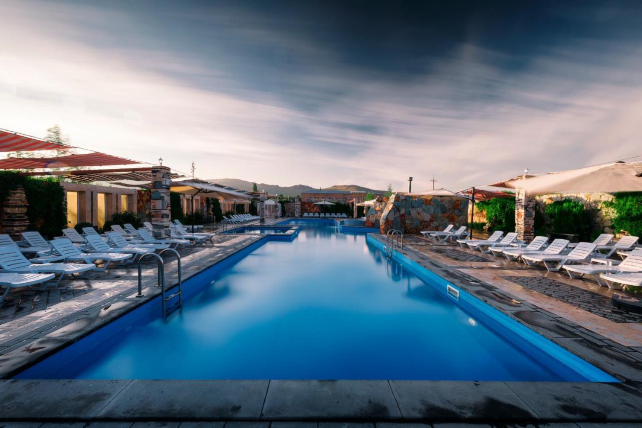 Maria Resort 세반 외부 사진