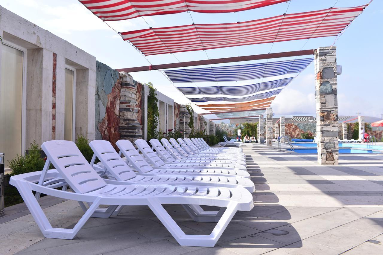 Maria Resort 세반 외부 사진